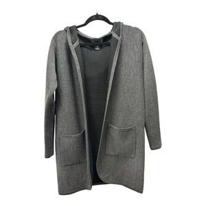 Catherine Malandrino Gray Cardigan with Open Front and Textured Knit